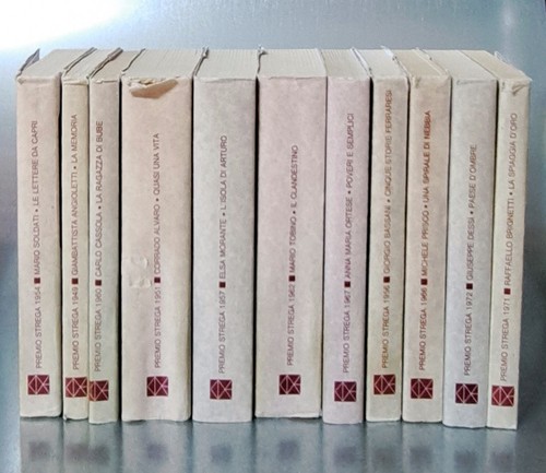 Libro raccolta volumi - libro, i
